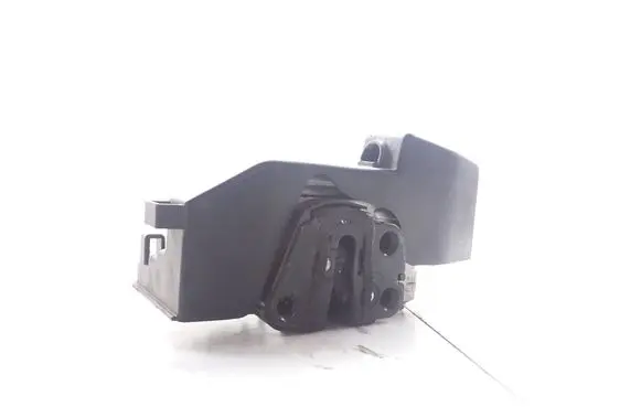 KIA Carens II Front door lock A045777