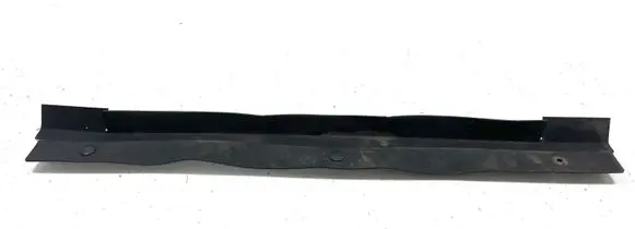Chevrolet Volt I Radiator trim 