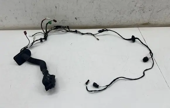 Mercedes-Benz GLE W167 Front door wiring loom A1675408037