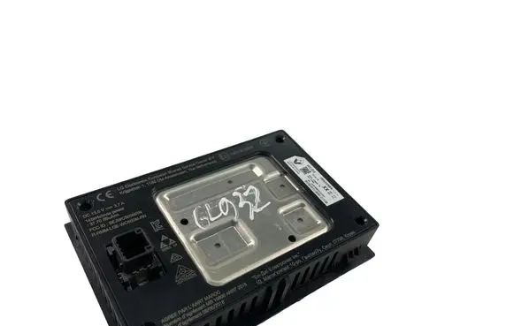 Renault Clio IV Wireless charging module 283423095R