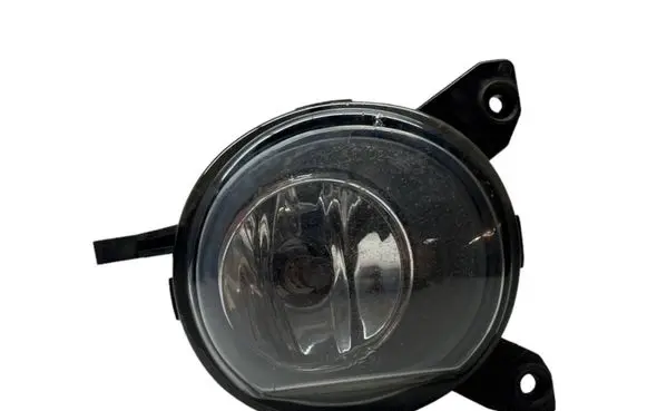 Toyota Corolla E120 E130 Front fog light 8121002090 89203821 89210556