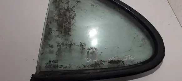 Renault Megane I Rear vent window glass 