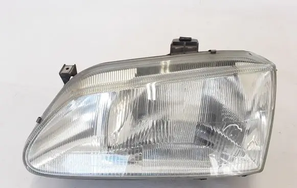 Renault Scenic I Headlight/headlamp 260605784R