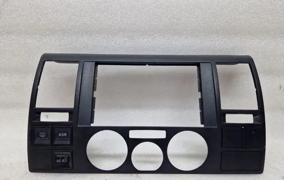 Volkswagen Transporter - Caravelle T5 Radio/GPS head unit trim 7H0857237E
