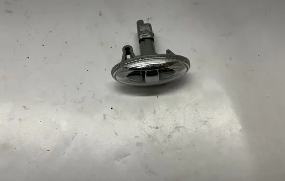 Citroen Berlingo Front fender indicator light 9680057480