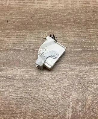 BMW 5 E39 Plug wire 8373604
