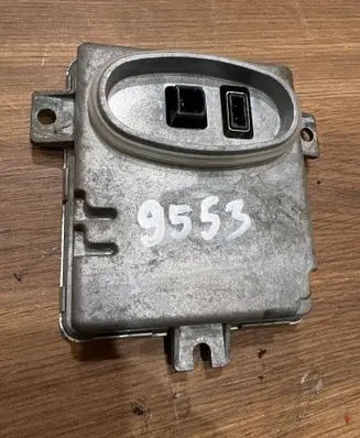 BMW 3 E90 E91 Xenon control unit/module 6948180