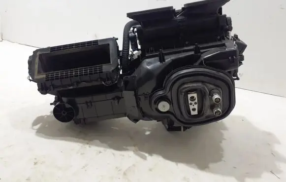 Skoda Octavia Mk4 Interior heater climate box assembly 5WB816005A
