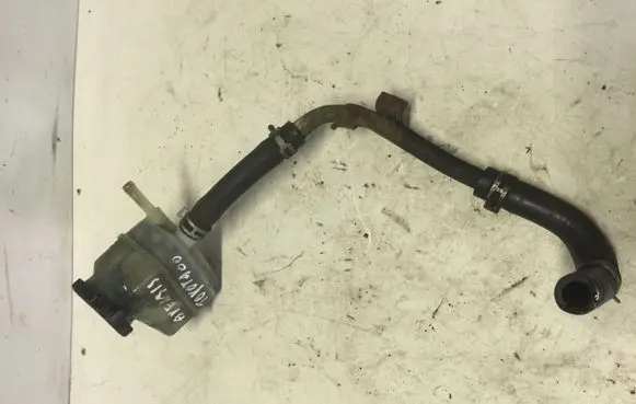 Toyota Avensis T220 Power steering fluid tank/reservoir