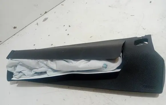 BMW 6 F06 Gran coupe Knee airbag 918112803 38933611 D761479