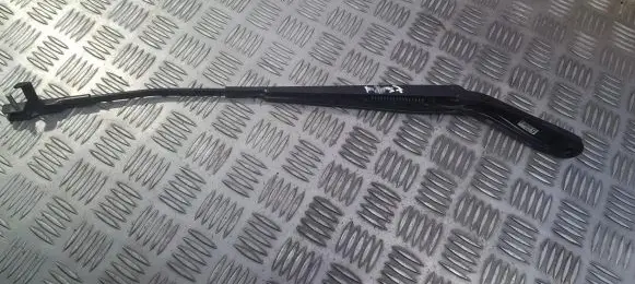 Mazda 3 I Front wiper blade arm