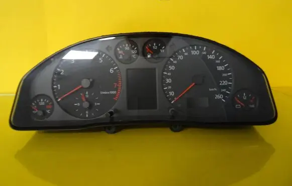 Audi A6 S6 C5 4B Speedometer (instrument cluster) 4B0919880H