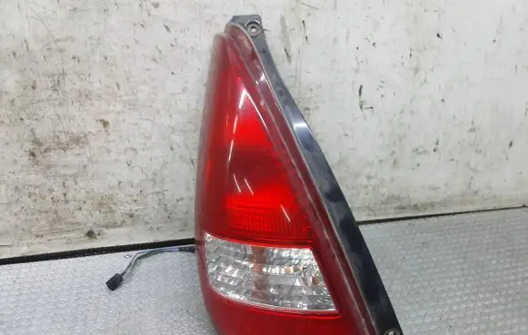 Suzuki Liana Rear/tail lights