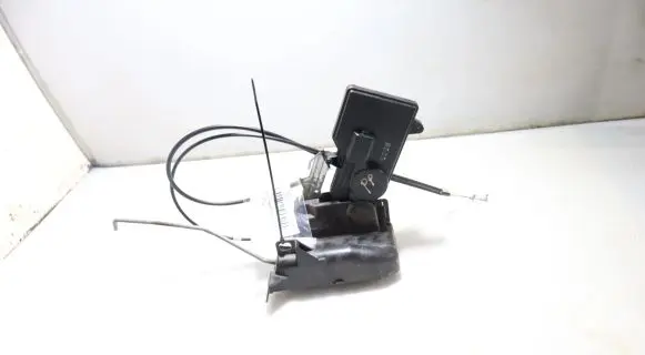Mazda 6 Front door lock