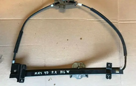 Volkswagen Golf II Front door manual window regulator 191837401B