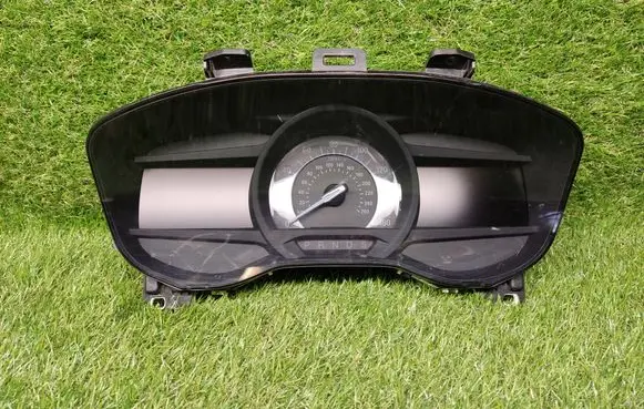 Ford Fusion II Speedometer (instrument cluster) GS7T10849JB MX2574806441