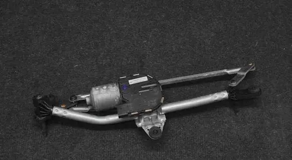 Audi A3 S3 8V Front wiper linkage and motor