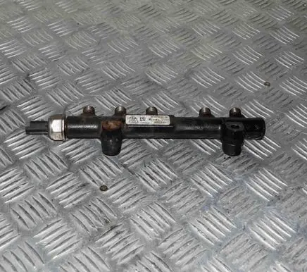 Volvo C30 Fuel main line pipe 9685297580