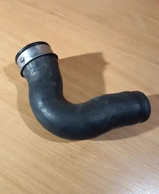 Mercedes-Benz ML W163 Intercooler hose/pipe