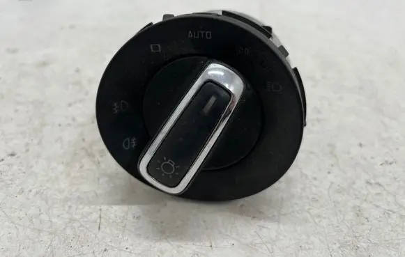 Skoda Superb B6 (3T) Light switch 3T0941431B