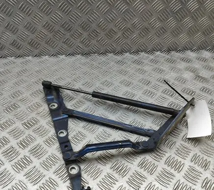 Jaguar XJ X350 Tailgate/trunk strut/damper 2W93F406A10AE C2C36090