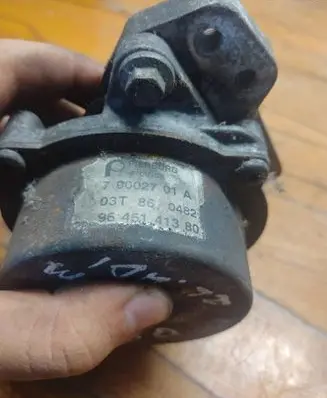 Peugeot Boxer Vacuum pump 70002701A B3T860482 9645141380