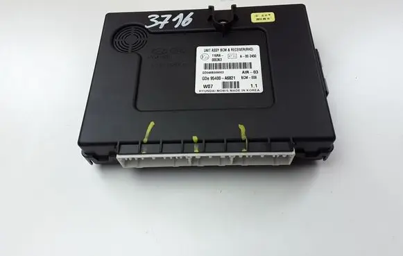 Hyundai i30 Comfort/convenience module 95400A6821