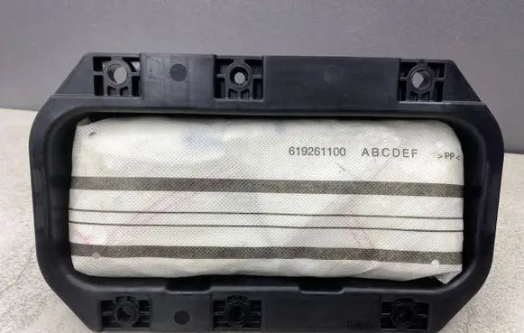 Ford C-MAX II Passenger airbag AM51R042B84AE 610132600E 111720903