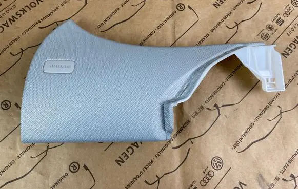Audi A5 Sportback 8TA (D)pillar trim (top) 8T8867246B