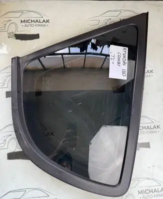 Hyundai i30 Rear side window 4634777