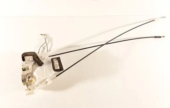Subaru Impreza III Front door lock