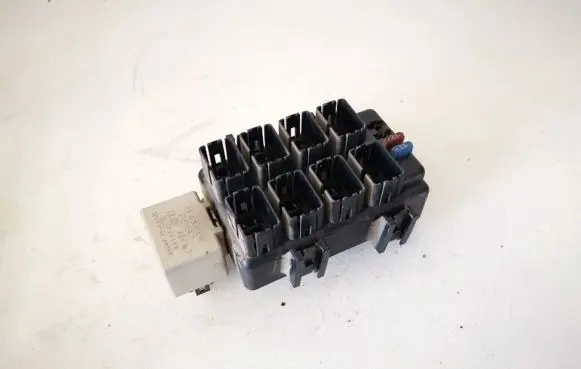 Subaru Legacy Fuse box set 86111ag000 066500-5480