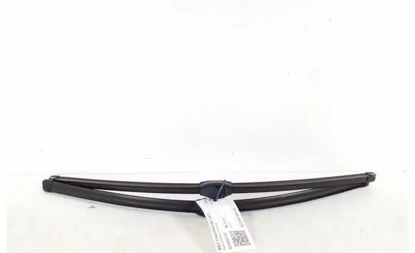Mercedes-Benz C W204 Front wiper blade arm A2048202100