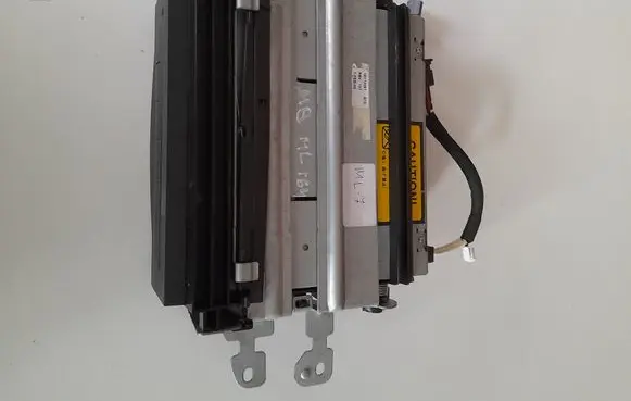 Mercedes-Benz ML W164 CD/DVD changer 