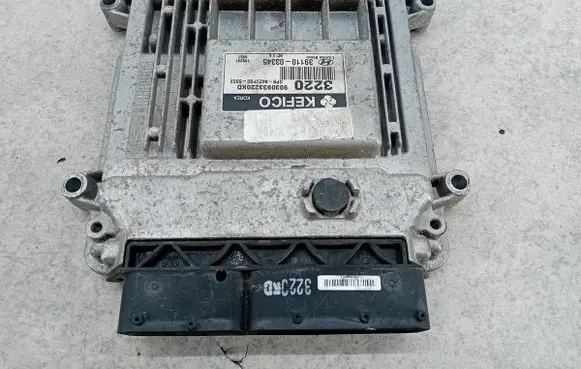 Hyundai i20 (PB PBT) Engine control unit/module ECU 3911003345