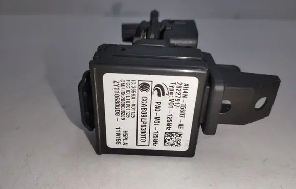 Volvo S60 Ignition lock 28227917