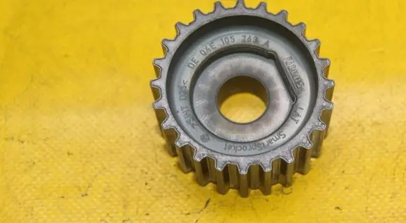 Skoda Octavia Mk3 (5E) Timing chain sprocket 04E105263A
