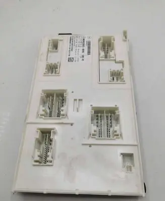 Mercedes-Benz B W246 W242 SAM control unit A2469005612 A2469021302