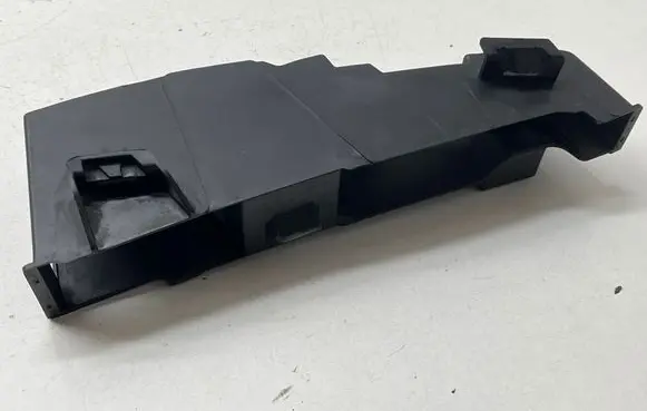 Renault Megane IV Other exterior part 620921030R