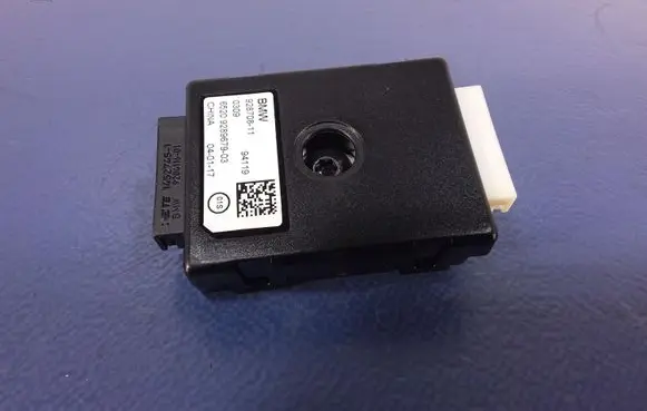 BMW X6M F86 Aerial antenna amplifier 9289679