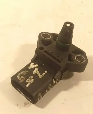 Volkswagen Golf IV Air pressure sensor 038906051C 097033AG5 0281002401