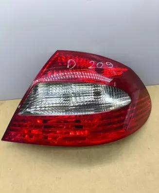 Mercedes-Benz CLK A209 C209 Rear/tail lights A2098201664 071207 18820