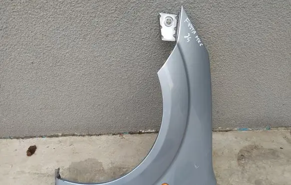 Ford Fiesta Fender
