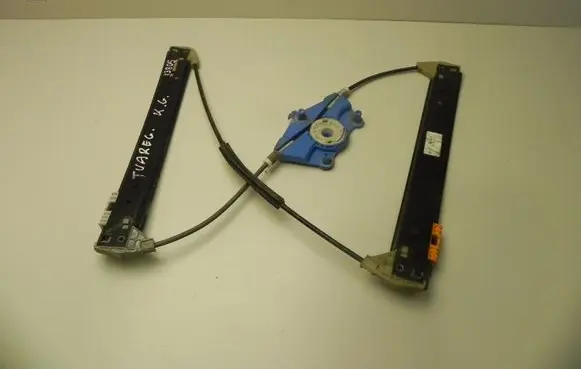 Volkswagen Touareg I Rear door window regulator with motor I3805