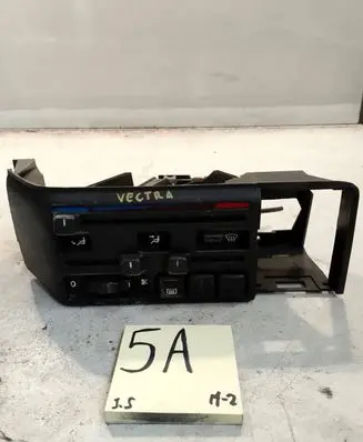 Opel Vectra B Climate control unit 90303418