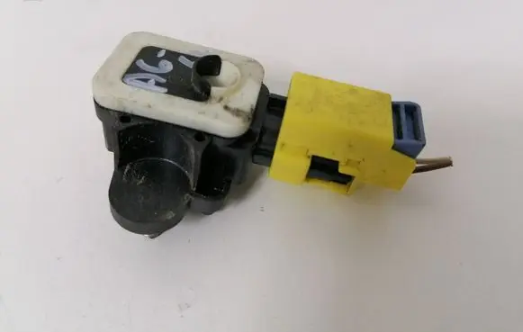 Audi A6 S6 C6 4F Airbag deployment crash/impact sensor 4F0955557B