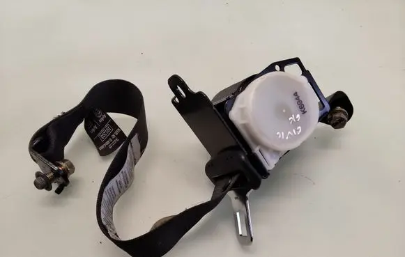 Honda Civic Rear seatbelt 040851040851