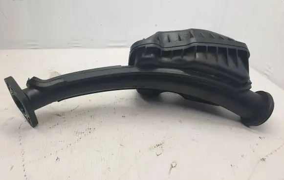 Intake resonator