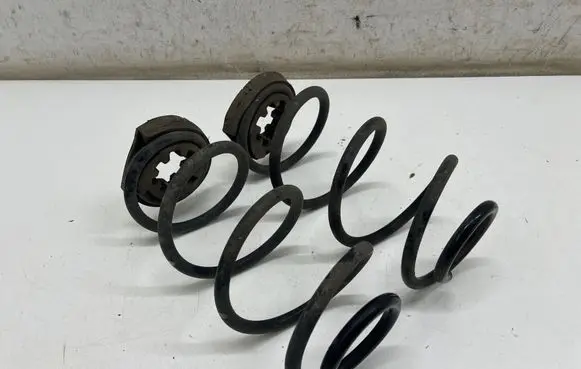 Mercedes-Benz GLA H247 Rear coil spring