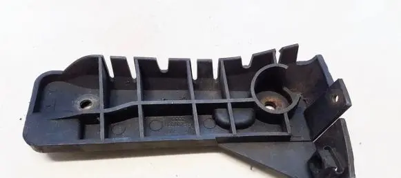 Audi A6 S6 C5 4B Front bumper mounting bracket 8E0807283